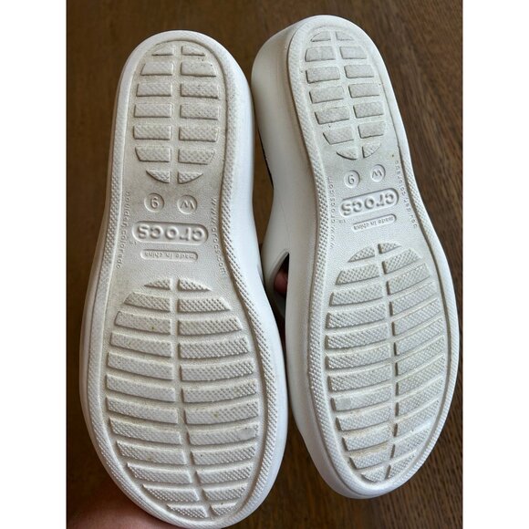 Crocs Women’s‎ sandals size 9 - Picture 2 of 6
